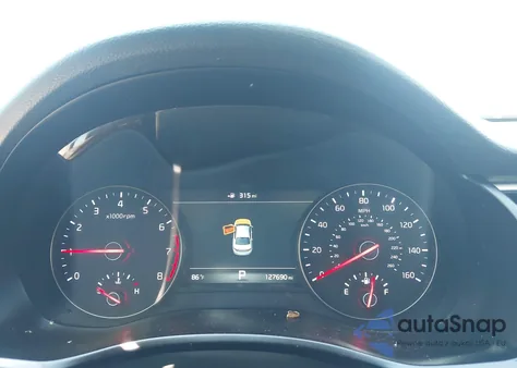 2018 Kia Cadenza Technology z USA, uszkodzony, nr VIN KNALC4J18J5103512